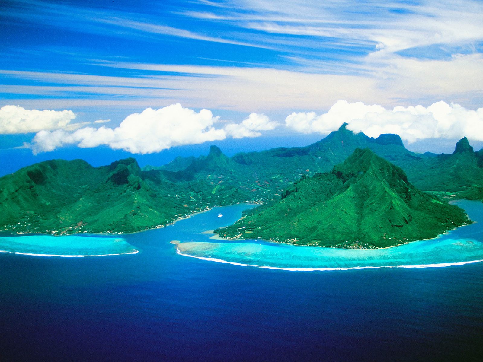 Cooks Bay And Opunohu Bay Moorea Island French Polynesia Postcard