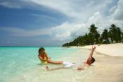 bahamas-girlfriend-vacation